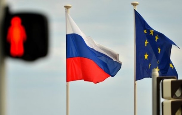 Країни Європи витуряють понад 300 дипломатів РФ