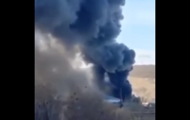 В Лисичанске масштабные пожары из-за обстрелов РФ
