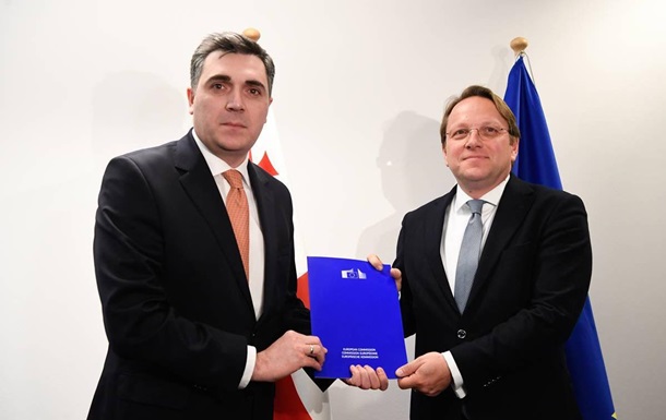 Молдова та Грузія отримали опитувальники про членство в ЄС