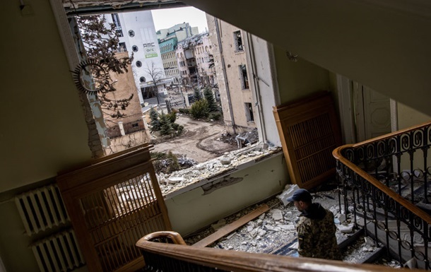 Россия проводит мощные обстрелы жилых районов Харькова