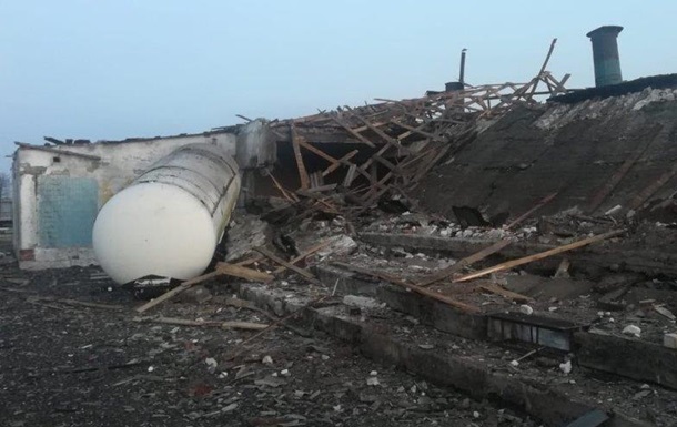 Россия разрушила птицефабрику в Днепропетровской области