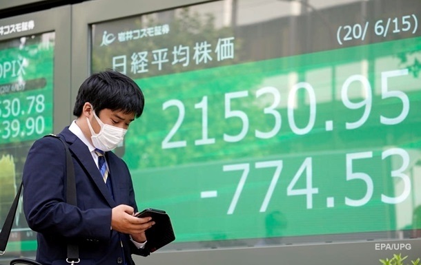 Світові інвестори виводять кошти з Китаю – Bloomberg