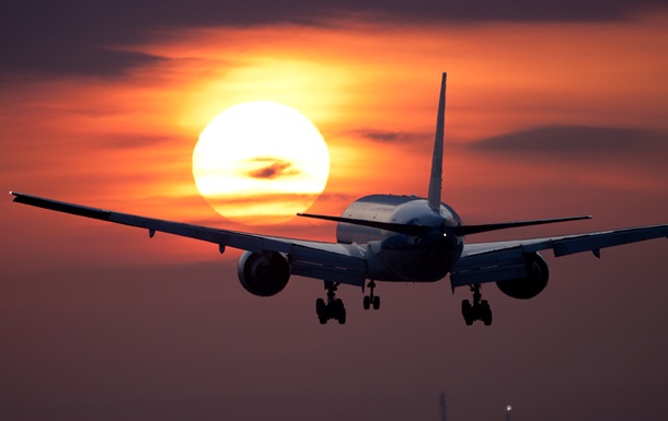 В Польше аварийную посадку совершил Boeing 777, летевший из Дубая