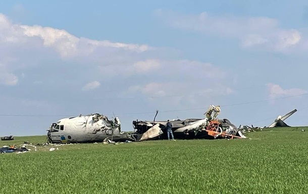 У Запорізькій ОВА прокоментували аварію Ан-26