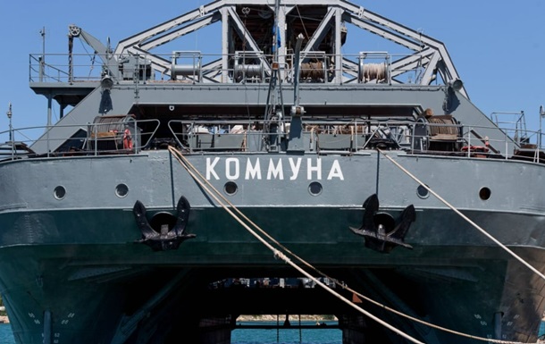 Росія намагається дістати з затонулого крейсера ракети та документи - ЗМІ
