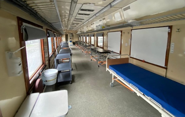 Минздрав заявил о первом рейсе медицинского поезда