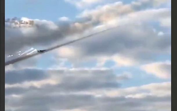 Геращенко опубликовал видео воздушного боя