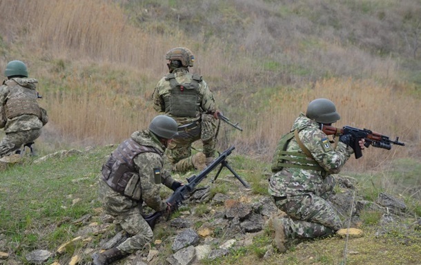 На Донбасі за добу відбито дев ять атак ворога