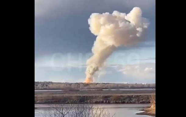 У Росії спалахнув пороховий завод