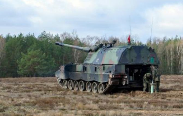 Німеччина поставить Україні 7 самохідних гаубиць Panzerhaubitze 2000