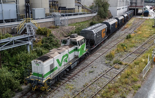 Фінська залізниця заявила про розрив контрактів із Росією