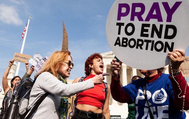 У США прокотилися протести проти планів заборонити аборти 