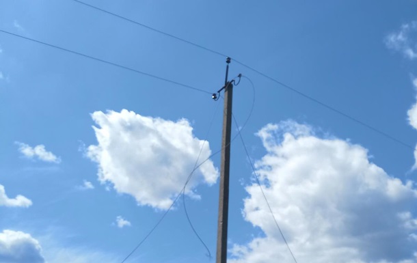 ДТЕК відновлює електропостачання на Донбасі, незважаючи на бої