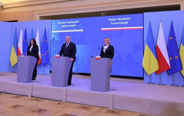 Украина намерена в три раза увеличить поставки топлива из Польши