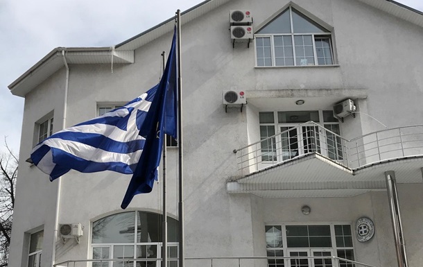 Греция возобновила работу посольства в Киеве