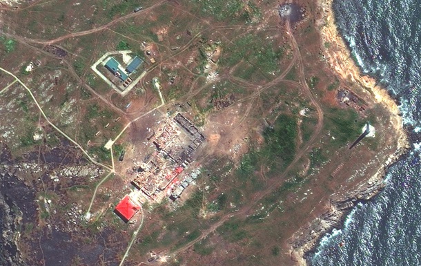 Опубликованы спутниковые снимки со Змеиного