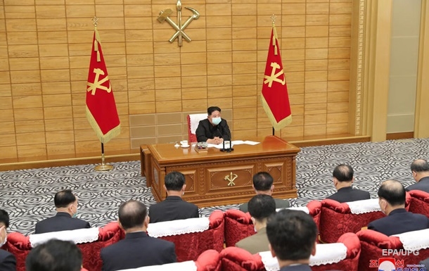 Kim Jong-un ordered the mobilization of the military to fight COVID-19