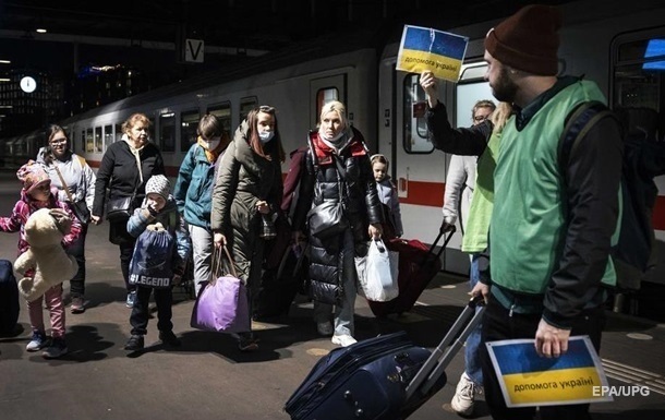 A quarter of Ukrainian refugees plan to settle in another region