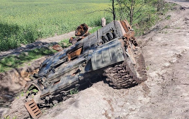 Враг безуспешно штурмует на Донбассе - Генштаб