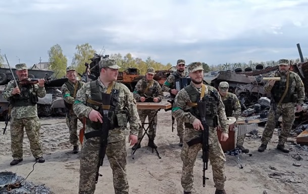 A video for the song Bayraktar was filmed in the Armed Forces of Ukraine