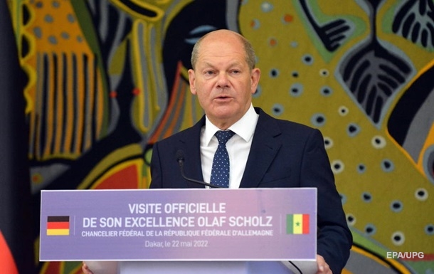 Германия договаривается с Сенегалом о поставках газа