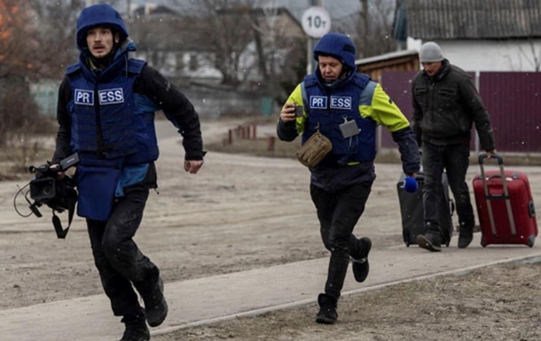 Війну висвітлюють майже 9 тисяч журналістів – Міноборони