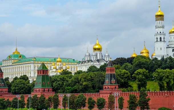 Под стенами Кремля зазвучала песня о калине