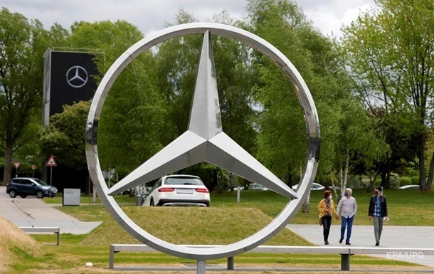 Mercedes отзывает миллион машин из-за проблем с тормозами