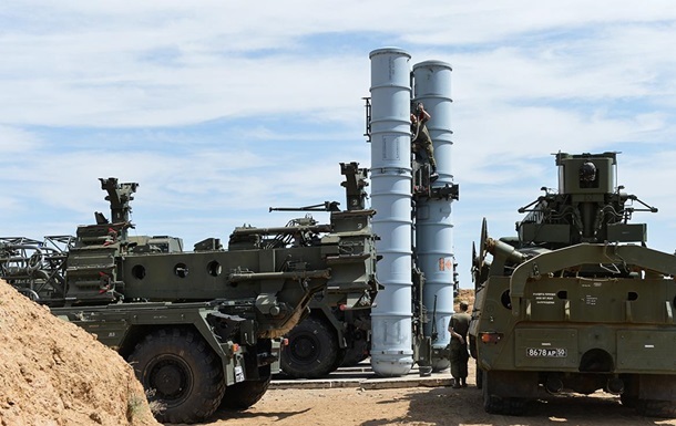 Two S-300 battalions deployed in Crimea