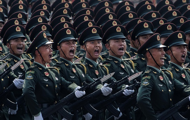 У Китаї дозволили  невійськове  використання армії