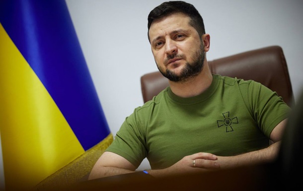Зеленский призвал Запад дать Украине оружие