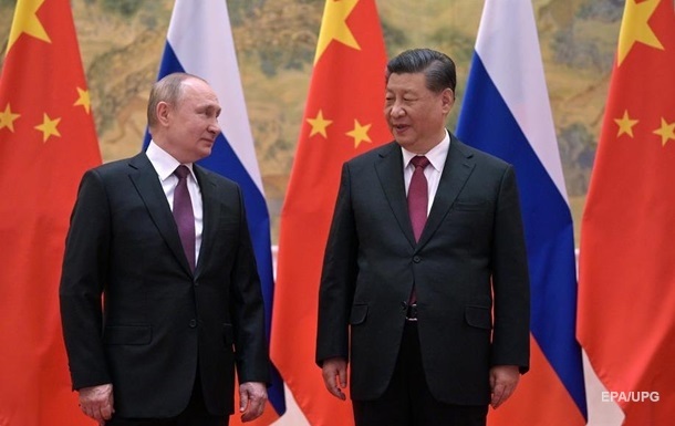 Си Цзиньпин обсудил с Путиным ситуацию в Украине
