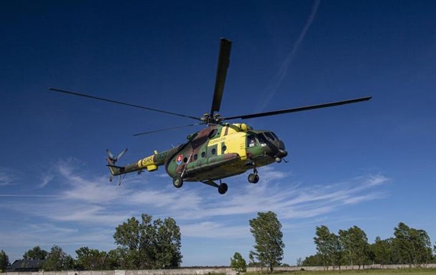 Словакия подарила Украине пять вертолетов и боеприпасы для Градов