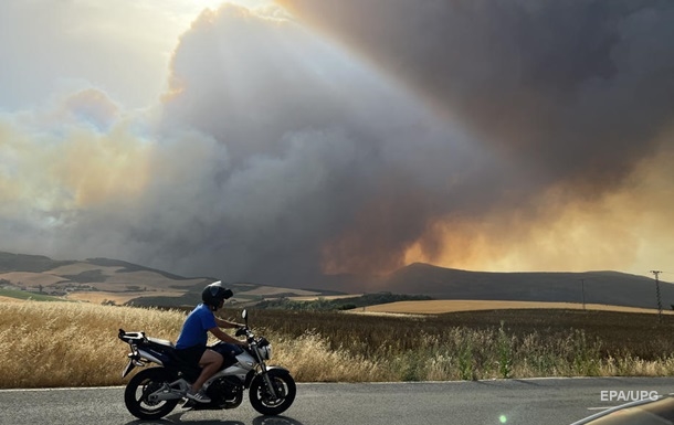 В Испании бушуют лесные пожары