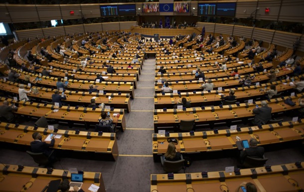 ЕП принял резолюцию о статусе Украины и Молдовы
