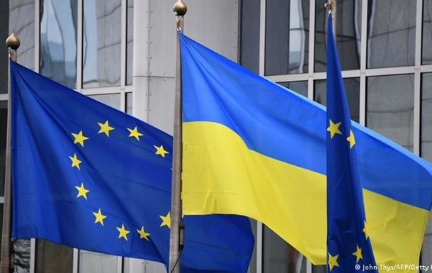 ЄС надав Україні статус кандидата