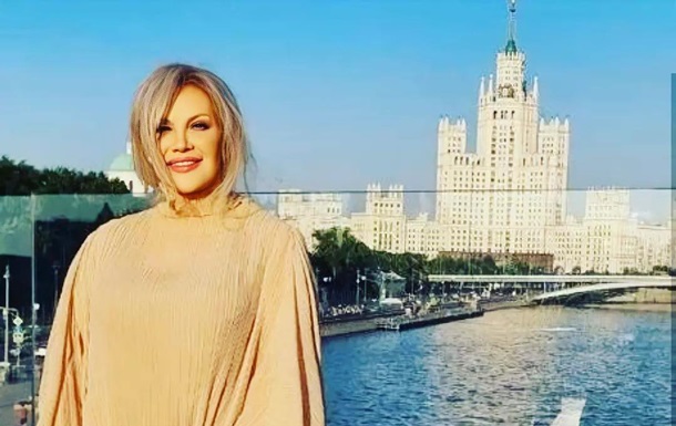 Taisiya Povaliy lit up in Moscow