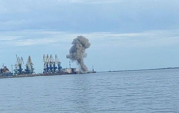 В Бердянске произошло два взрыва