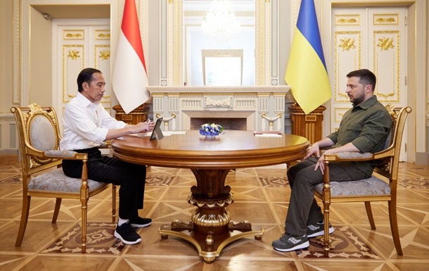 The President of Indonesia offered Zelensky to pass the message to Putin - the media