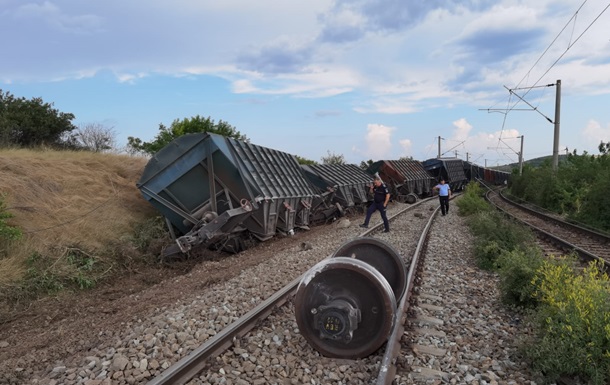 СМИ: В Румынии сошел с рельсов грузовой поезд УЗ