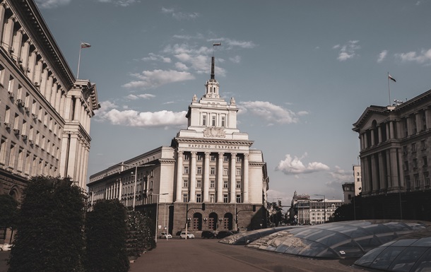 Болгария заблокировала денежный перевод в посольство РФ в Софии