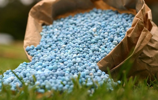 Украина запретила экспорт азотных удобрений 