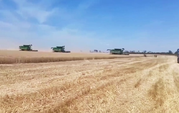 РФ продовжує красти зерно під Маріуполем - радник мера
