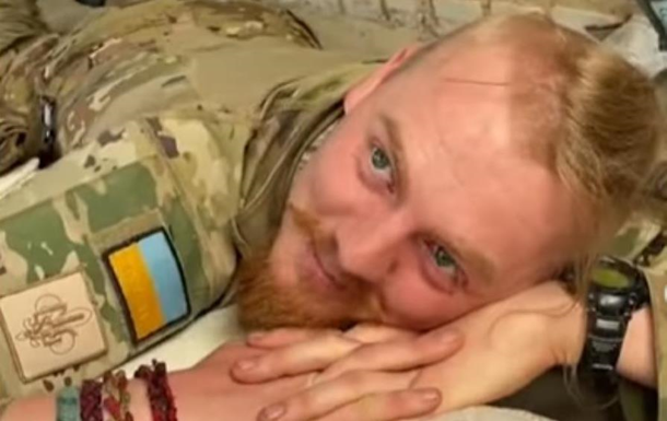 Украинский защитник зачитал стих Стуса под обстрелами на фронте