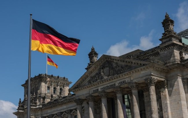 Близько 70% німців схвалили підтримку України Німеччиною - опитування