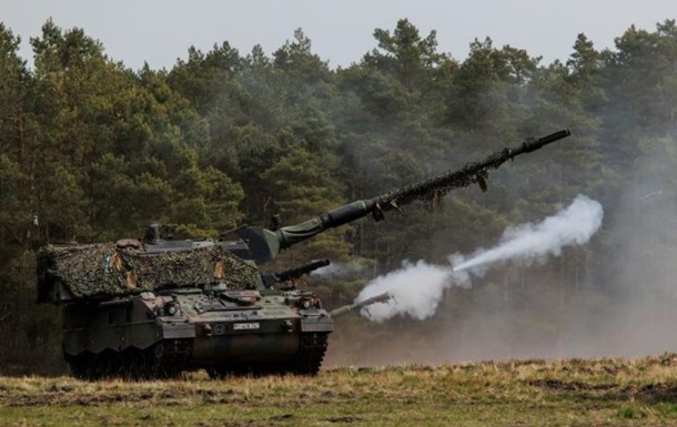 Німецька гаубиця знищила броню військ РФ