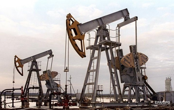 У США розповіли про переговори щодо обмеження цін на нафту РФ