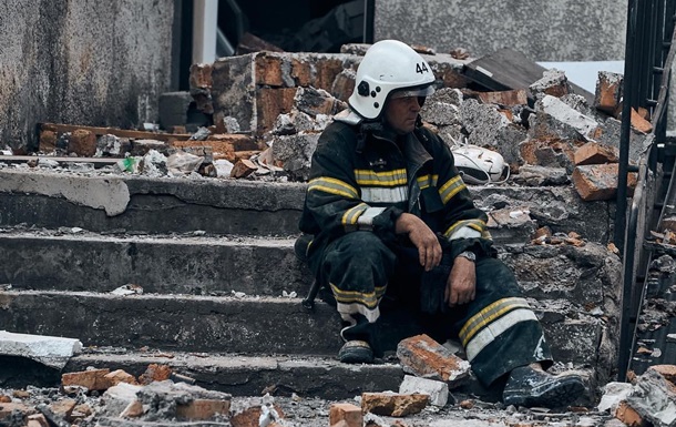 В результате удара по Одессе разрушены частные дома, ранены люди