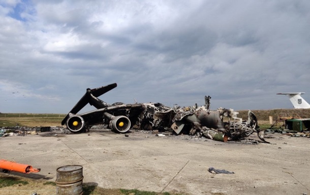 В Мелитополе оккупанты уже отстроили разбитый ВСУ аэродром - СМИ