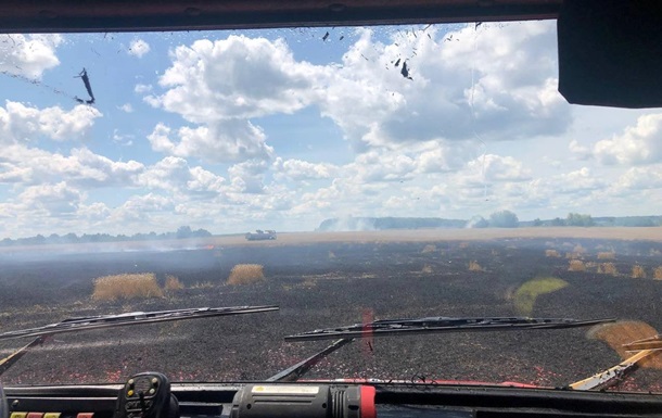В Харьковской области сгорело еще 60 га пшеницы